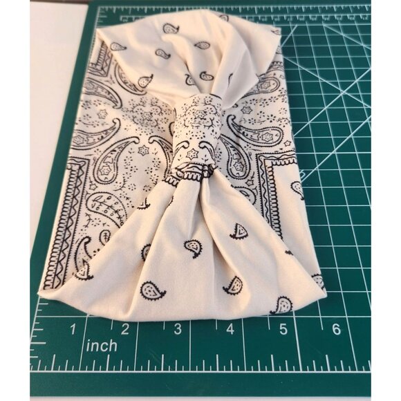 White Paisley Knit Headwrap Hairband Soft Stretchy Headband Unisex Sweatband - Picture 4 of 5